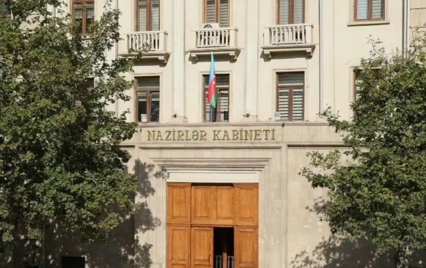 Azərbaycanda iki nazirlik birləşdirilə bilər - AÇIQLAMA