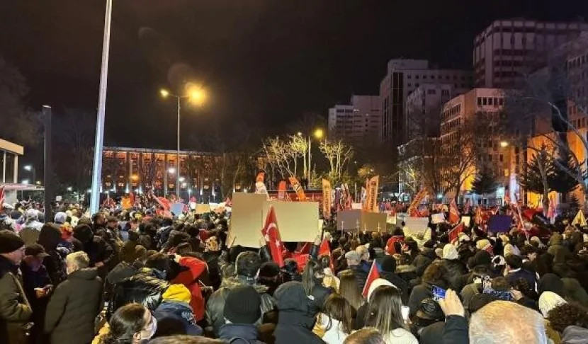 Türkiyədə 2 minə yaxın şəxs saxlanılıb