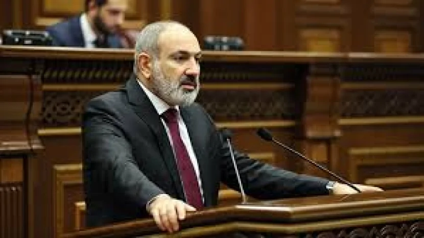 Paşinyan: “Sizi divarlara çırparam, sizi tapdalayaram\"