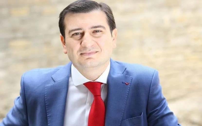 Azər Qasımlının həbs müddəti uzadıldı