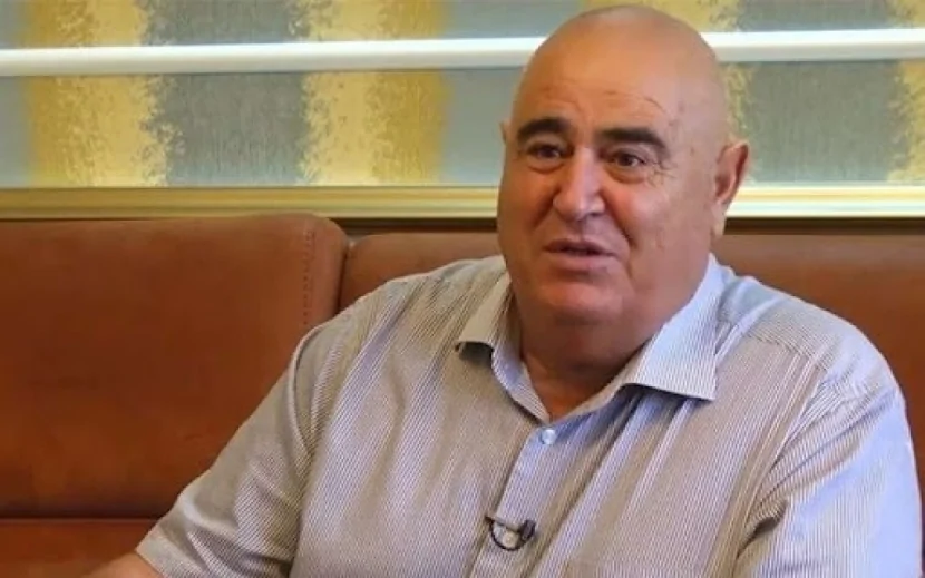 \"Adamım olsa, rüşvət verərəm\" - Şərurlu İsfəndiyar