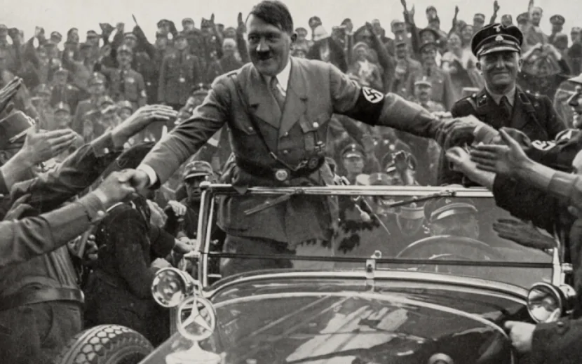 Hitlerin ad günü hədiyyəsi satışa çıxarılır - FOTO