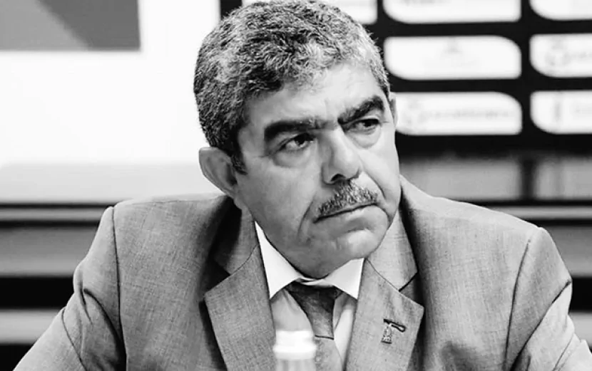 Federasiya prezidenti vəfat etdi