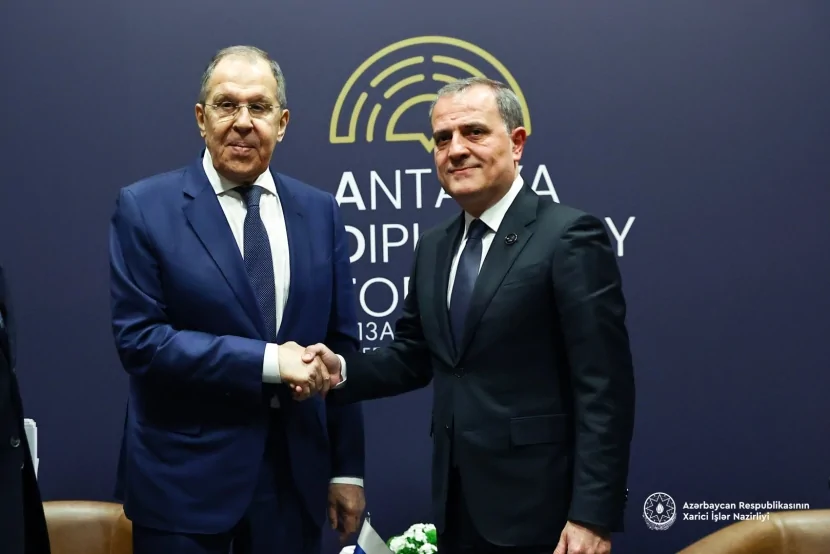 Ceyhun Bayramovla Lavrov bu günki görüşdə nəyi müzakirə ETDİLƏR?