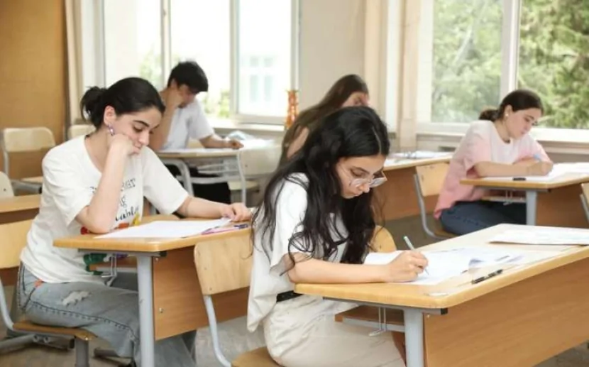 Bu gün onlar imtahan verəcək 