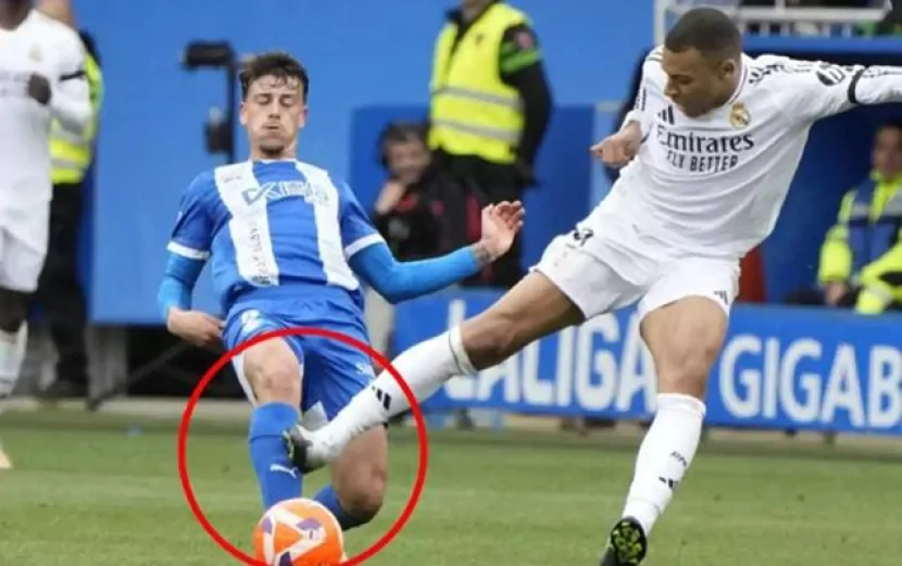 Mbappe o hərəkətinə görə üzr istəyib