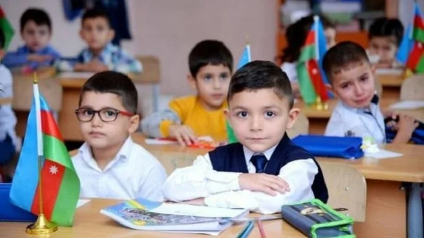 1-ci sinifə qəbulla bağlı qərar: ELEKTRON SİSTEMƏ GİRİŞ MƏHDUDLAŞDI
