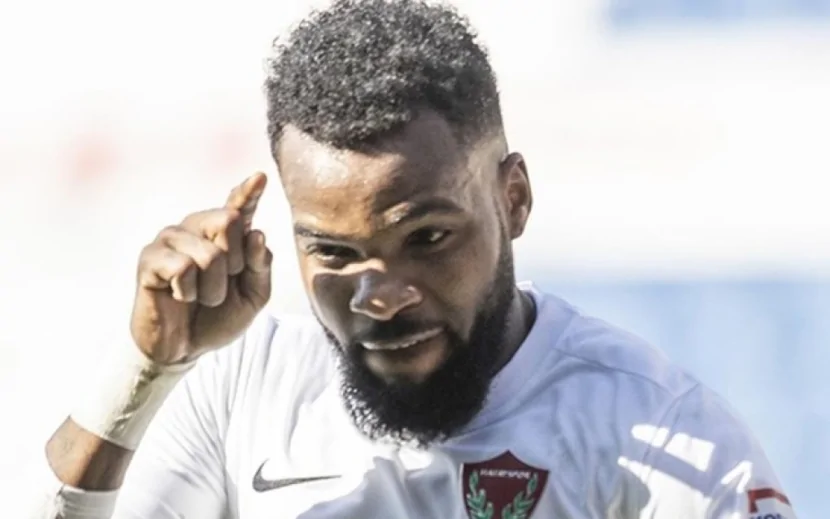 29 yaşlı futbolçu faciəli şəkildə öldü