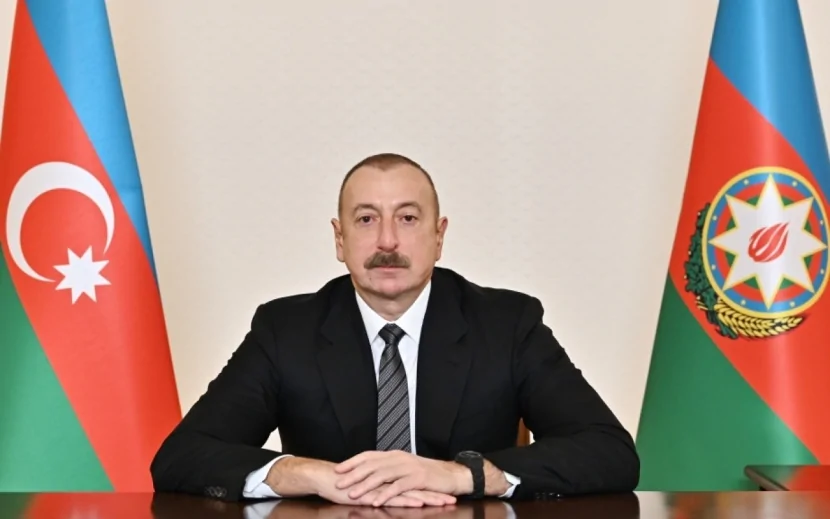 İlham Əliyev pravoslav xristian icmasını təbrik etdi