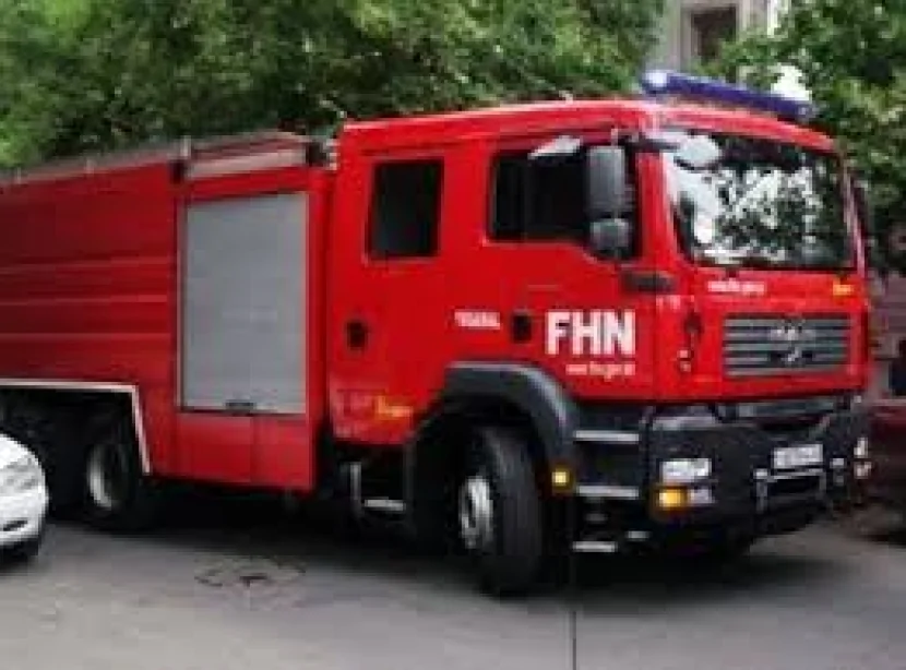 Binəqədidə baş vermiş yanğında 5 maşın yanıb