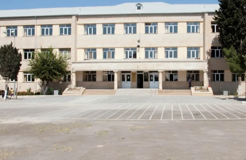 DİN: Məktəbdəki davada şagird xəsarət alıb - YENİLƏNİB