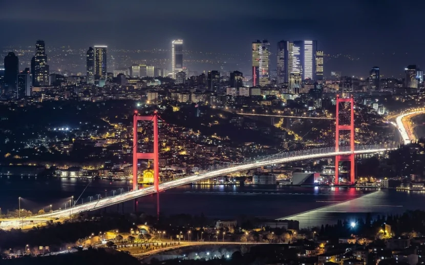 İstanbulda ardıcıl 4 ZƏLZƏLƏ OLDU