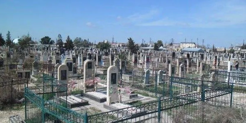 Arvadını \"Yeddi Günbəz\" qəbiristanlığında öldürdü