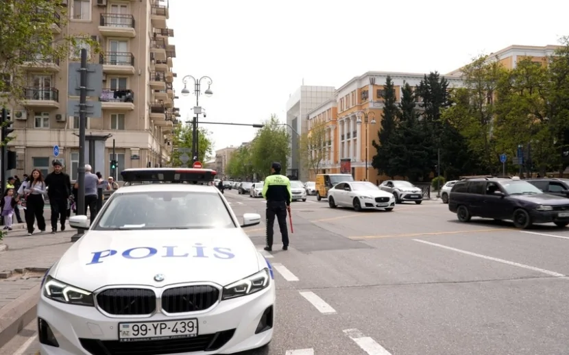 Avtobus zolağına daxil olan sürücülərə XƏBƏRDARLIQ