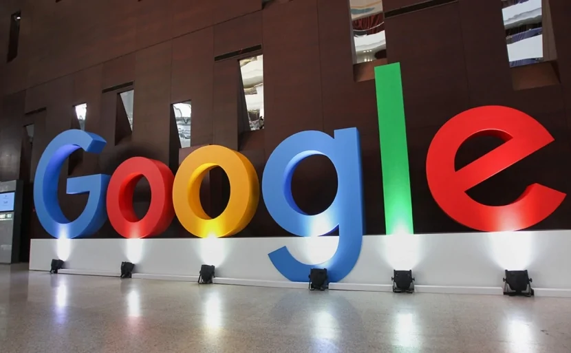 \"Google\" bəzi işçilərin ofisə qayıtmasını tələb edir