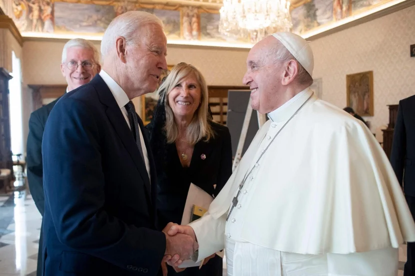O da Papa Fransiskin dəfn mərasimində İŞTİRAK EDƏCƏK