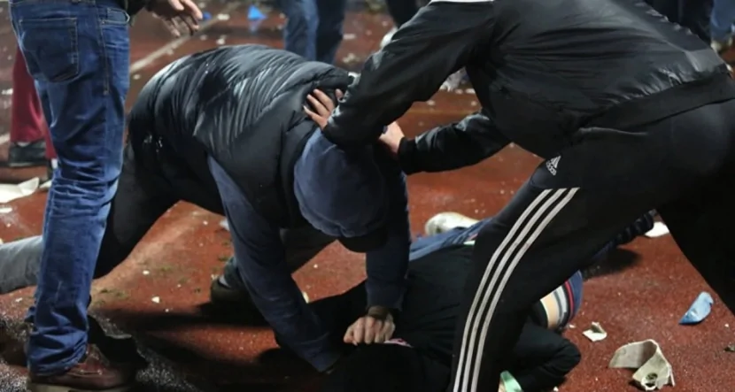 Bakıda sürücülər arasında  dava - Ölən var