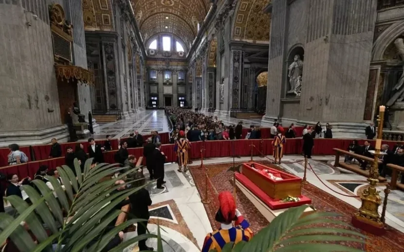 Roma Papası ilə vida mərasimi BAŞA ÇATDI