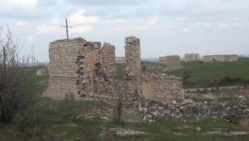 Britaniyalı səyyah: Azərbaycanda bunu görmək kədərlidir
