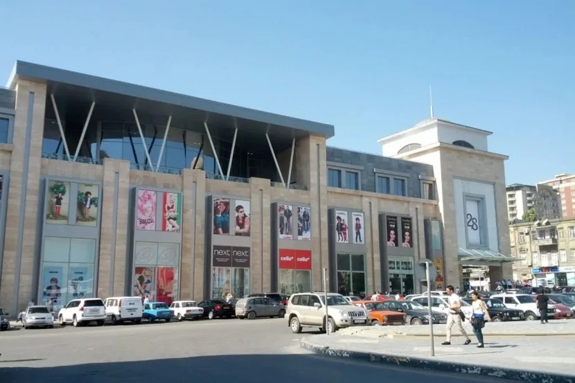 \"28 Mall\"a giriş bağlandı 