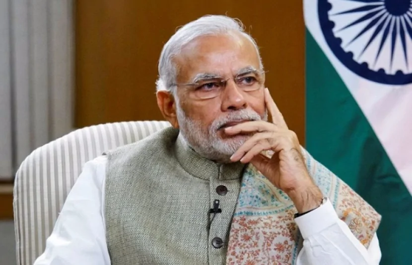 Modi güc strukturlarının rəhbərləri ilə iclas keçirdi