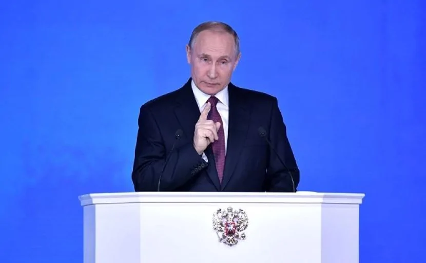 \"Tez-tez Kremldə gecələyirəm \" - Putin