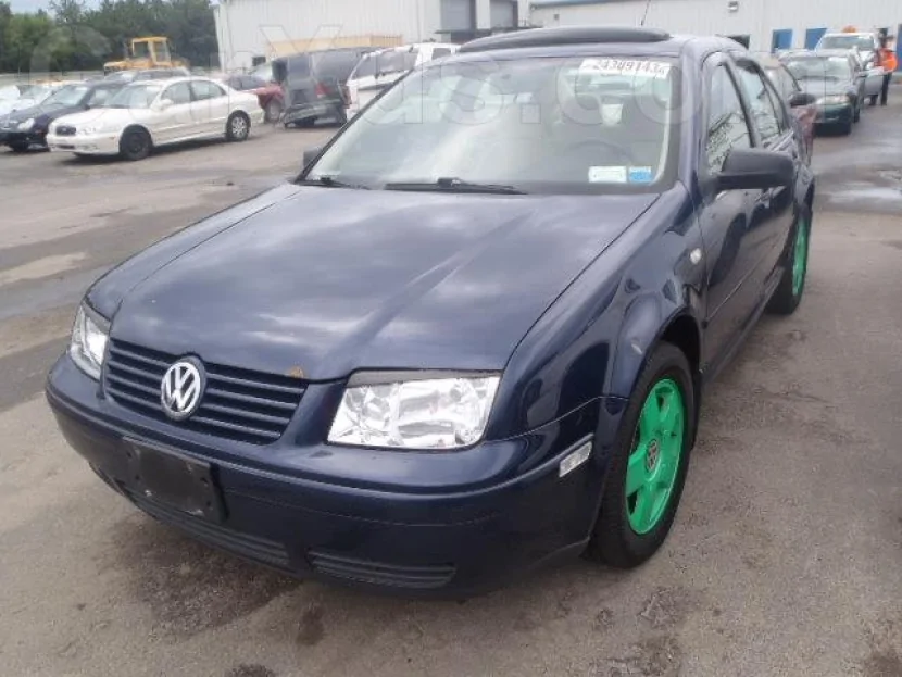 Bakıda “Volkswagen\" YANDI