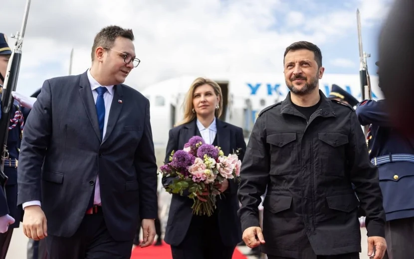Zelenski Çexiyaya getdi - FOTO