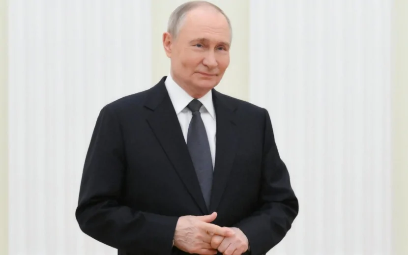 Putin nəvələrindən danışdı