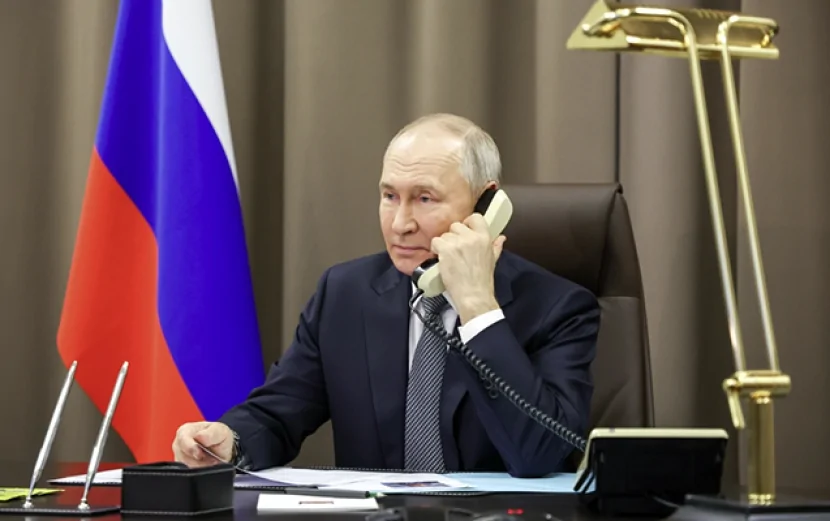 Putin Netanyahuya zəng etdi