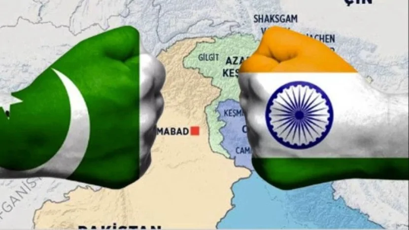 Müharibə GƏRGİNLƏŞİR: Pakistan oraya da HÜCUM ETDİ