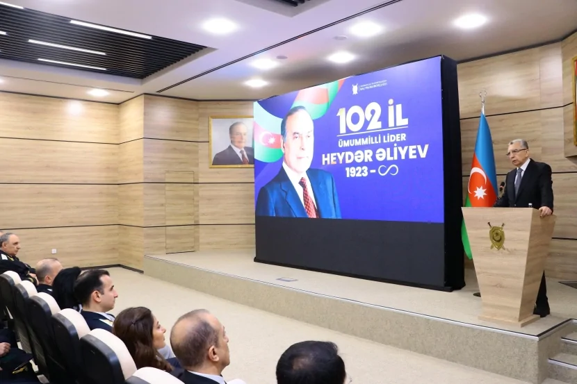 Eldar Əzizov: “Özümüzü Fransa ilə müqayisə edə bilərik”