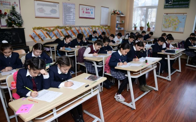 310 mindən çox şagird monitorinqə cəlb ediləcək