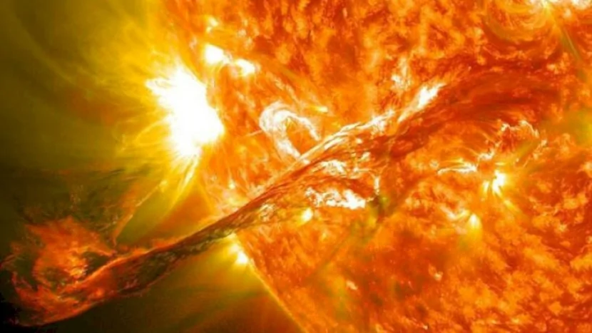 Günəşdə 2025-ci ilin ən güclü partlayışı: Meteohəssas insanlara XƏBƏRDARLIQ