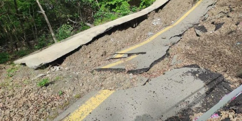 Bu bölgəmizdə sel yolu dağıtdı