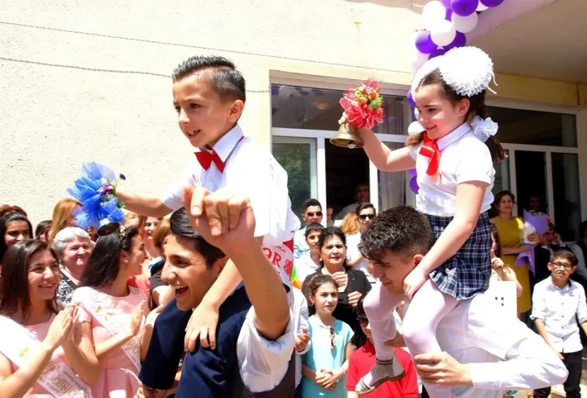 Azərbaycanda \"Son zəng\"in təmtəraqla keçirilməsi QADAĞAN EDİLİB - RƏSMİ