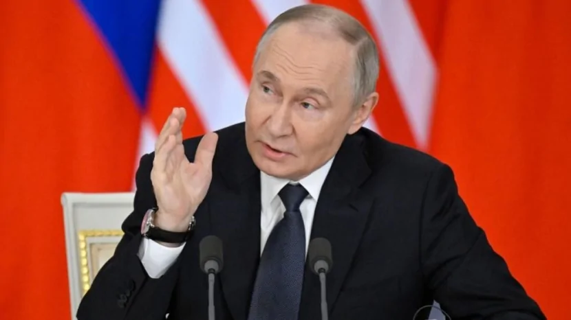 Rusiya vahid komandaya çevrilib - Putin