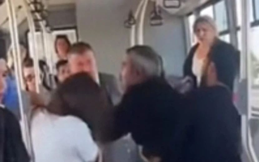 Bakıda avtobusda növbəti insident - Video