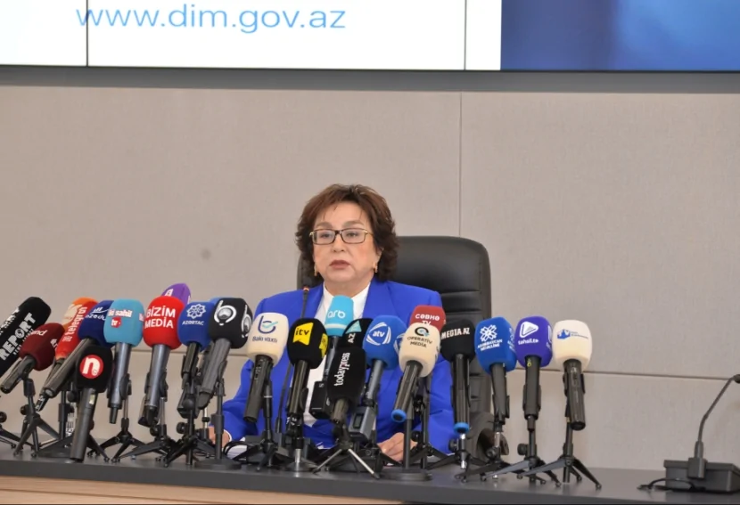 Məleykə Abbaszadə təhsil ekspertlərini sərt TƏNQİD ETDİ