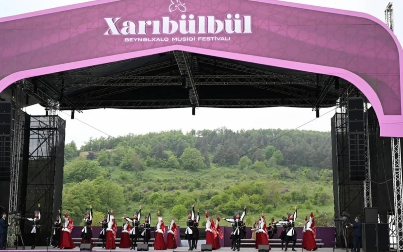 Şuşada \"Xarıbülbül\" Musiqi Festivalı başlayıb - FOTOLAR
