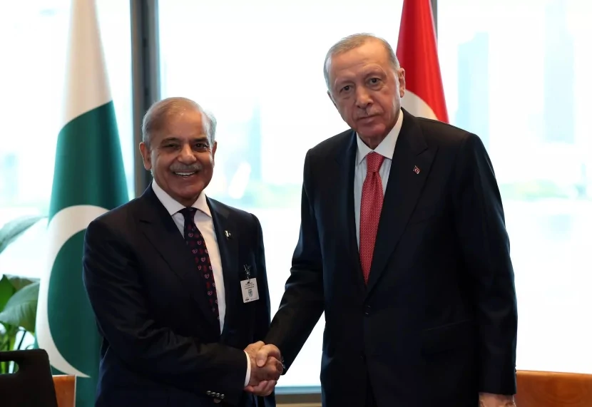 Ərdoğan Pakistanın Baş nazirini QƏBUL ETDİ