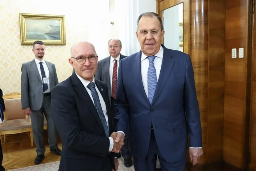 Lavrov onunla GÖRÜŞDÜ...