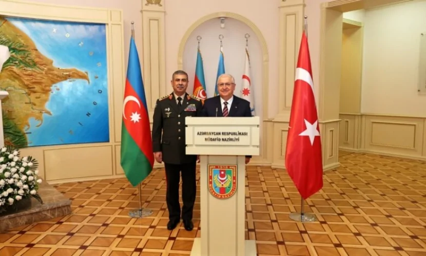 Zakir Həsənov Türkiyənin müdafiə naziri ilə GÖRÜŞDÜ