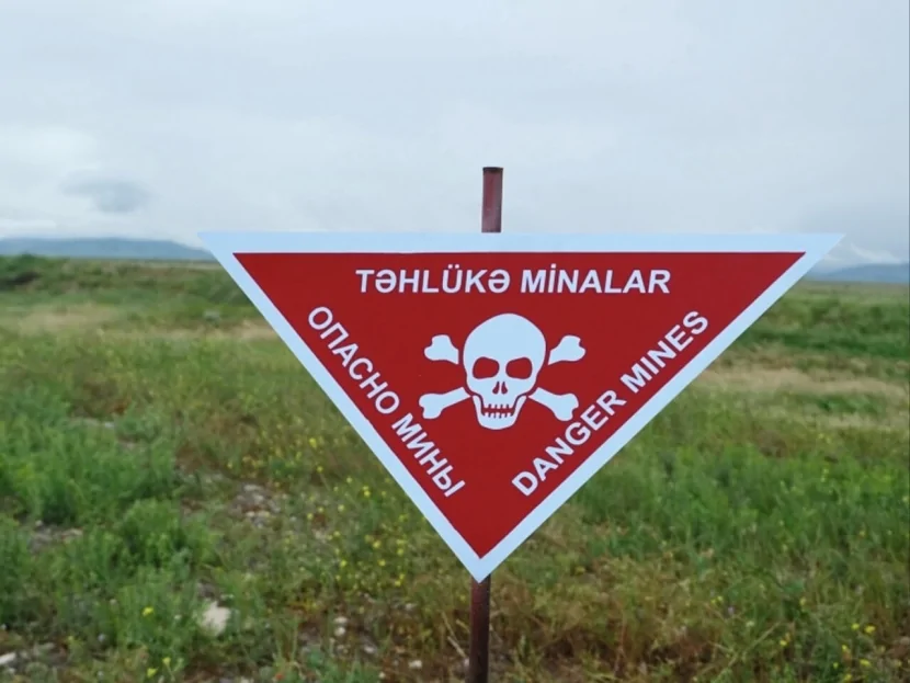 Hərbçimiz Kəlbəcərdə minaya düşdü