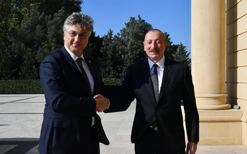 İlham Əliyev Xorvatiyanın Baş nazirini təbrik etdi