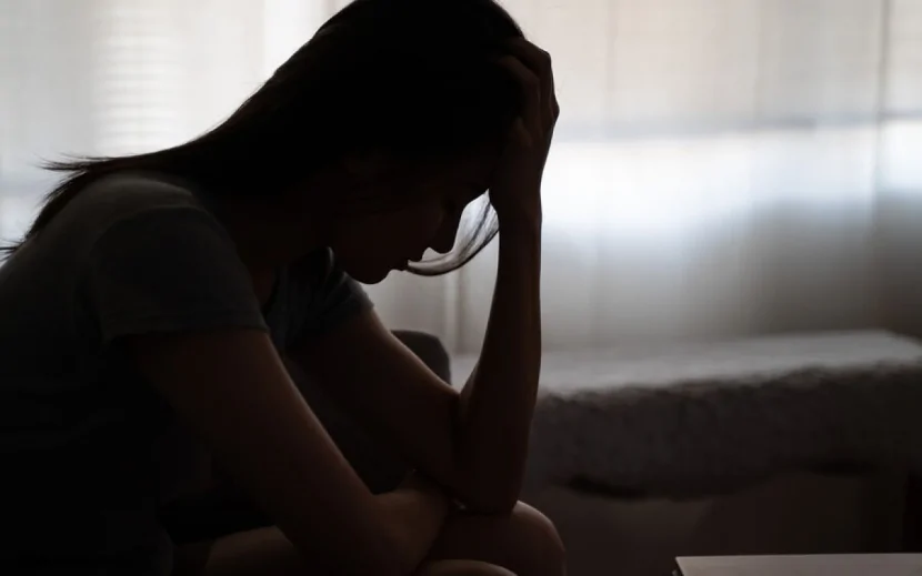 Elektrik şoku ağır depressiyadan qurtulmağa kömək edir?