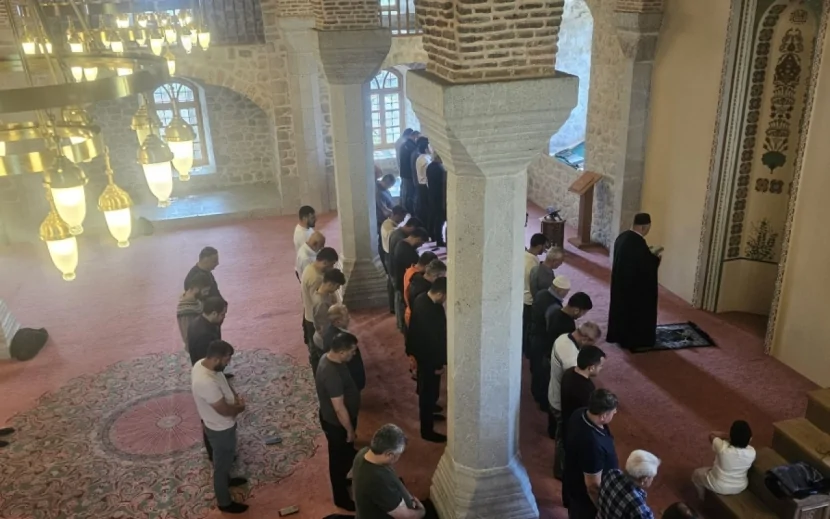 Şuşada bayram namazı qılındı