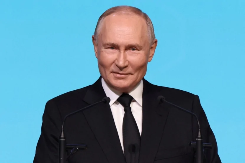 Vladimir Putin müsəlmanları təbrik etdi