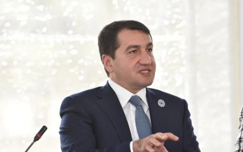 \"Kimsə gəlib onu yenidən qurmalı deyil\" - Prezidentin köməkçisi