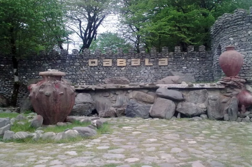 Qəbələdə DƏHŞƏTLİ QƏTL